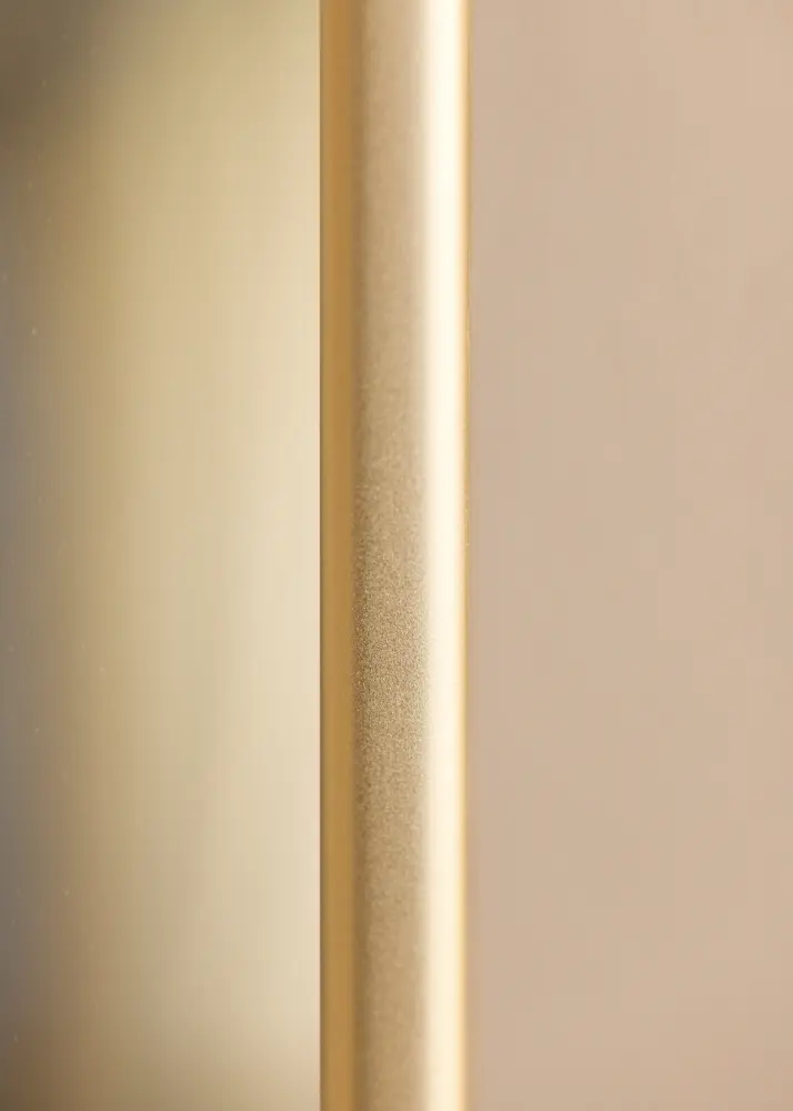 Peili Karlholm Champagne