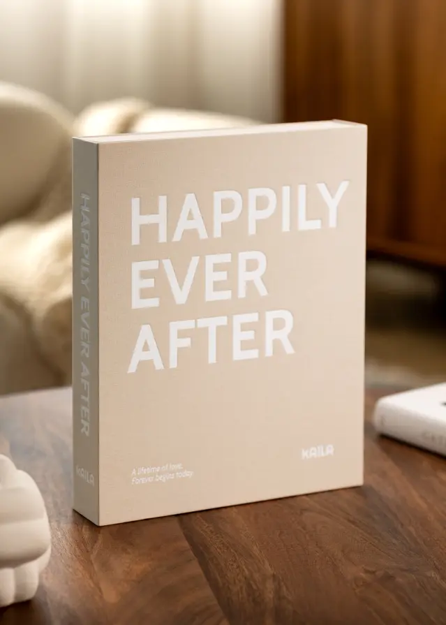 KAILA HAPPILY EVER AFTER Creme - Coffee Table Photo Album (60 Mustaa sivua)