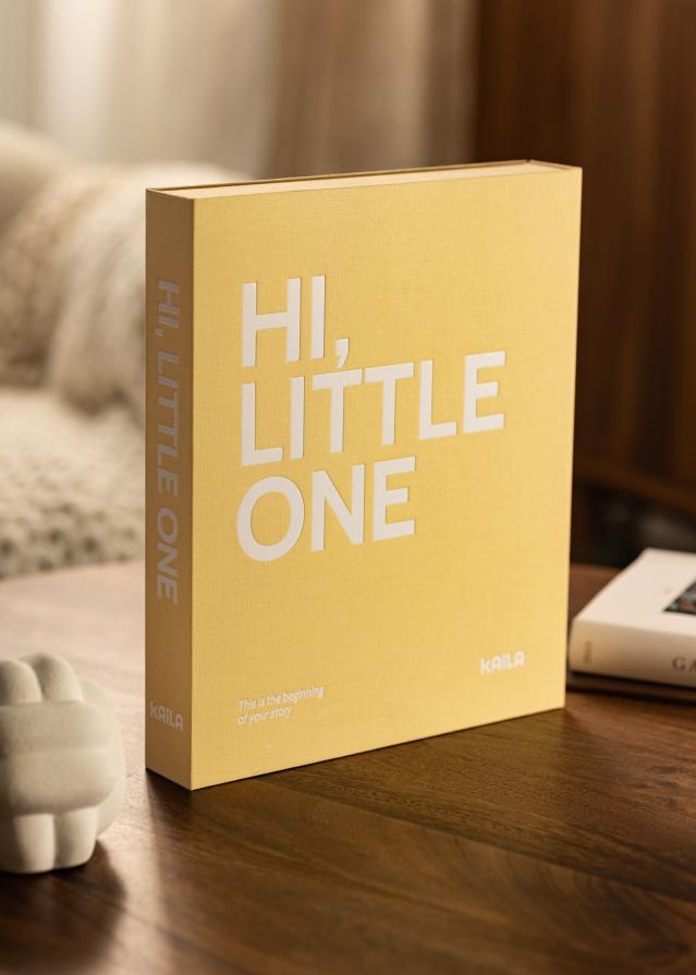 KAILA HI LITTLE ONE Yellow - Coffee Table Photo Album (60 Mustaa sivua)