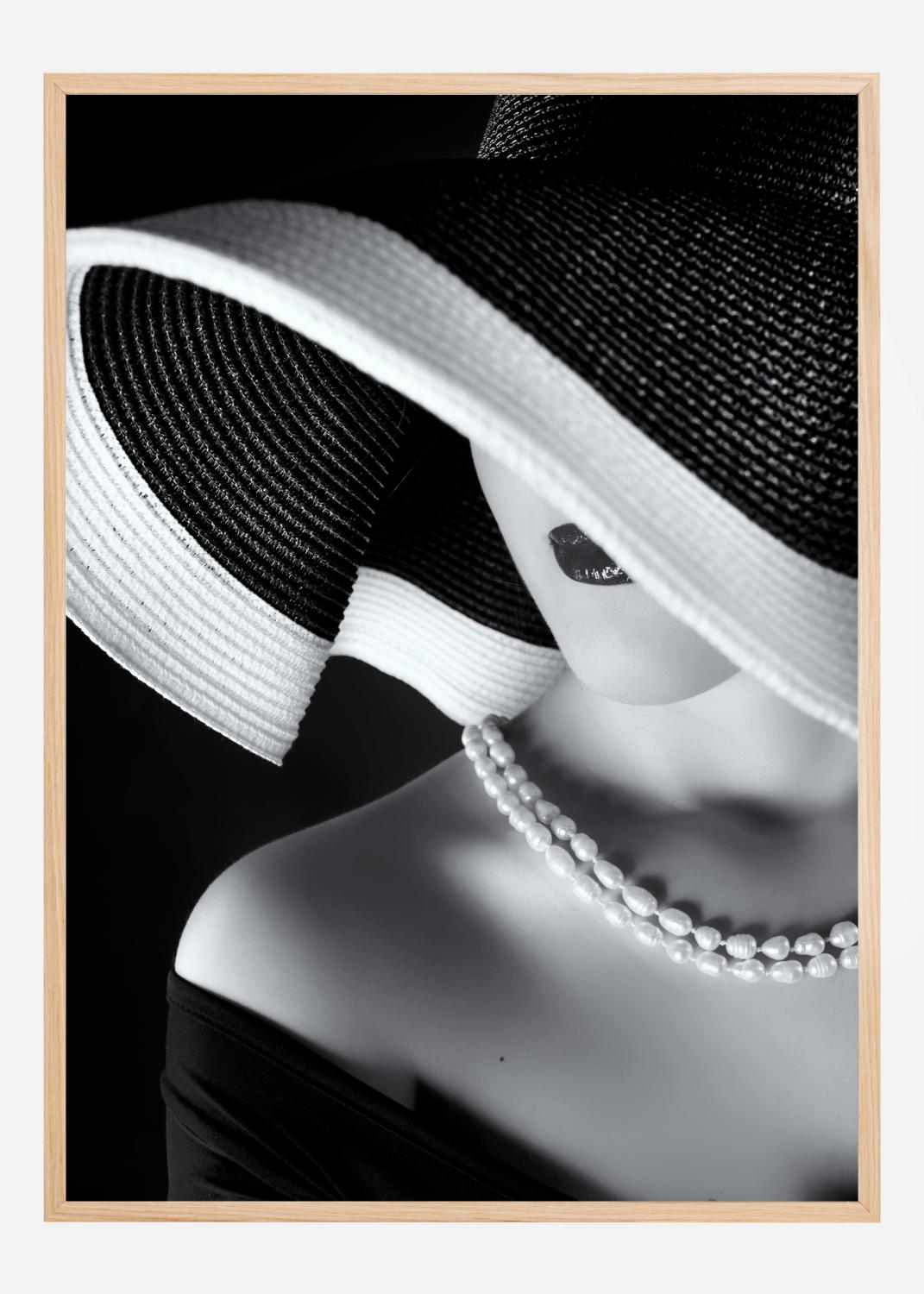 Product Image for La Femme Au Chapeau Juliste (50x70 cm)