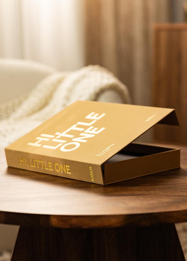 KAILA HI LITTLE ONE Manilla - Coffee Table Photo Album (60 Mustaa sivua)