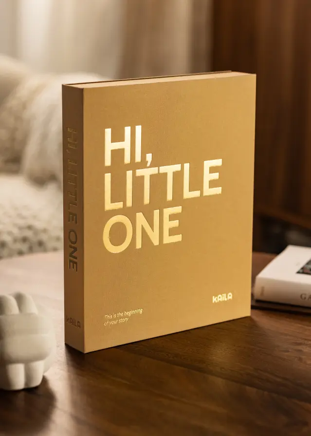 KAILA HI LITTLE ONE Manilla - Coffee Table Photo Album (60 Mustaa sivua)