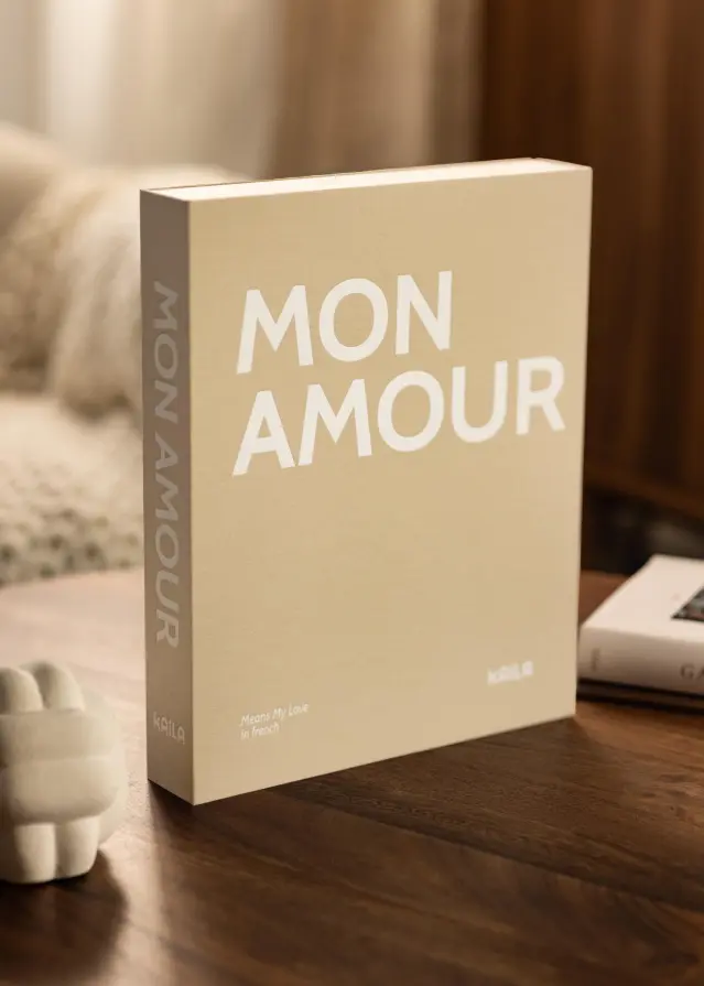 KAILA MON AMOUR - Coffee Table Photo Album (60 Mustaa sivua)