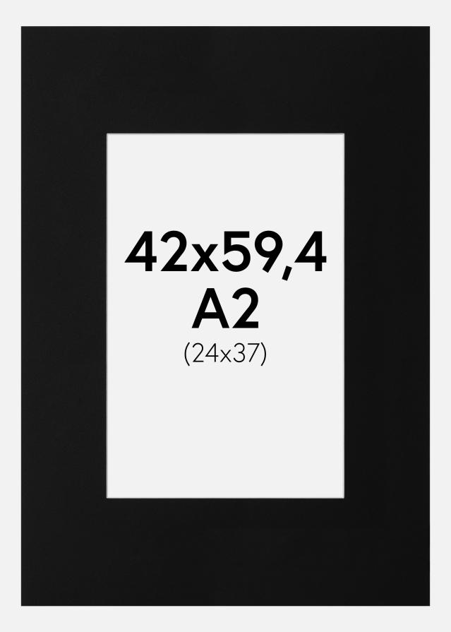 Paspatuuri Musta Standard (Valkoinen Keskus) A2 42x59,4 cm (24x37)